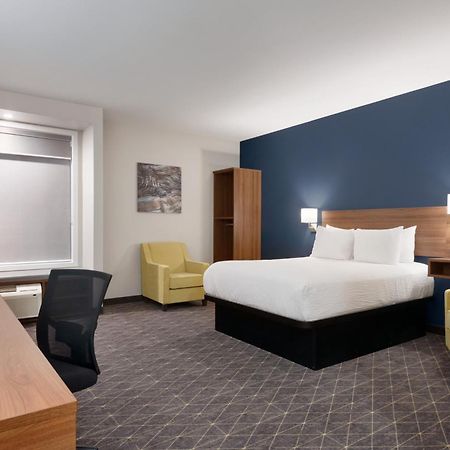 Park Inn By Radisson, Kelowna Esterno foto