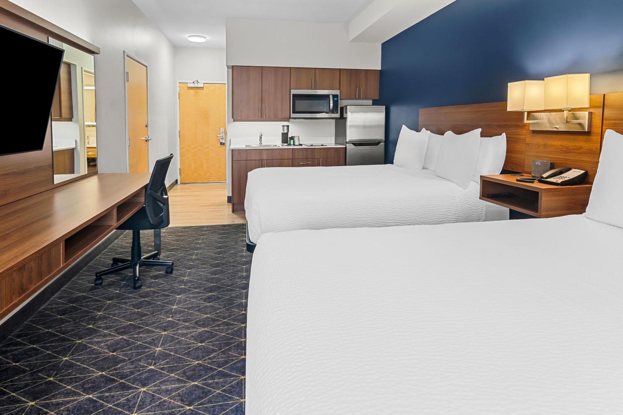 Park Inn By Radisson, Kelowna Esterno foto